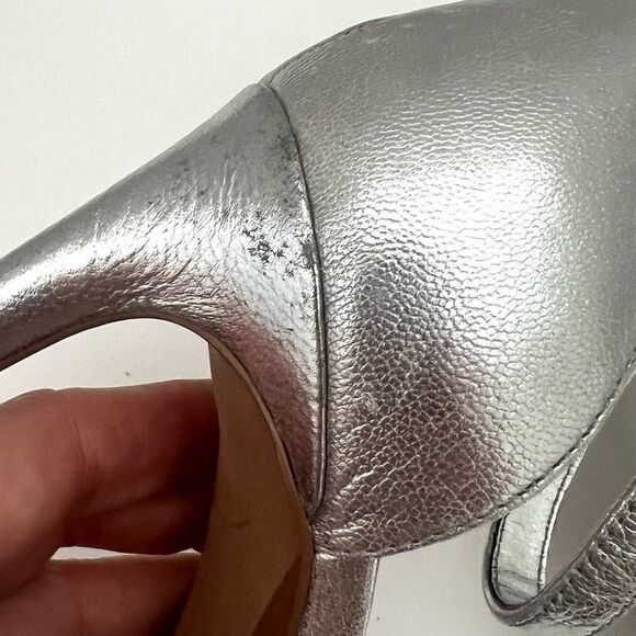 Michael Kors Paris Leather Stiletto Heels Womens 7‎ Silver Metallic Bow Designer - Picture 13 of 13